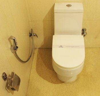 Oyo Premium Kaushambi Hotel Indirapuram ภายนอก รูปภาพ